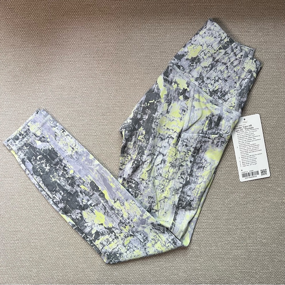 NWT lululemon Wunder Train - Smoked Spruce Multi